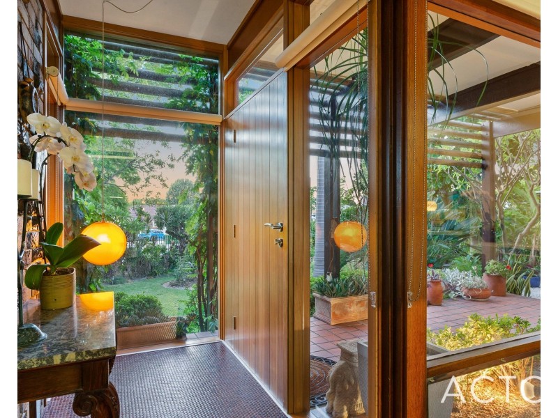 12 Olympic Place, Ardross WA 6153