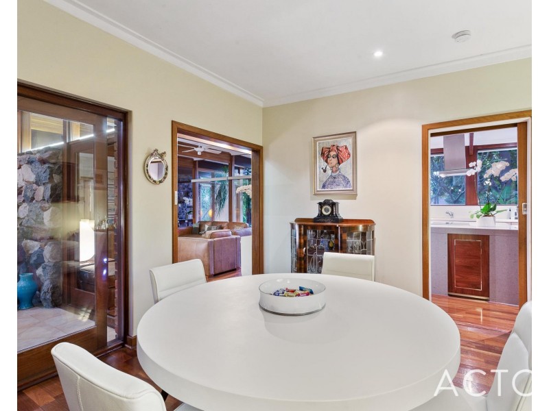 12 Olympic Place, Ardross WA 6153