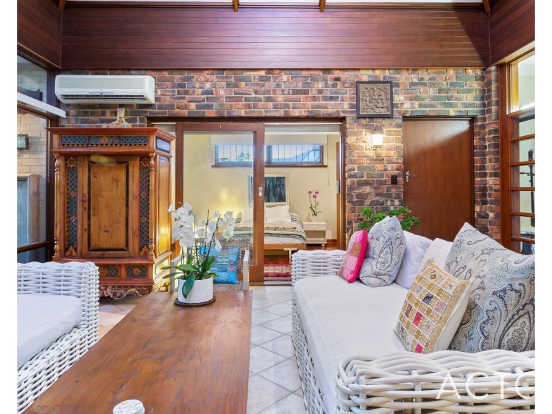 12 Olympic Place, Ardross WA 6153