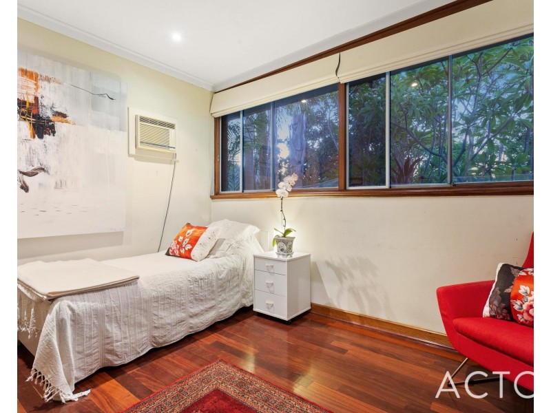 12 Olympic Place, Ardross WA 6153