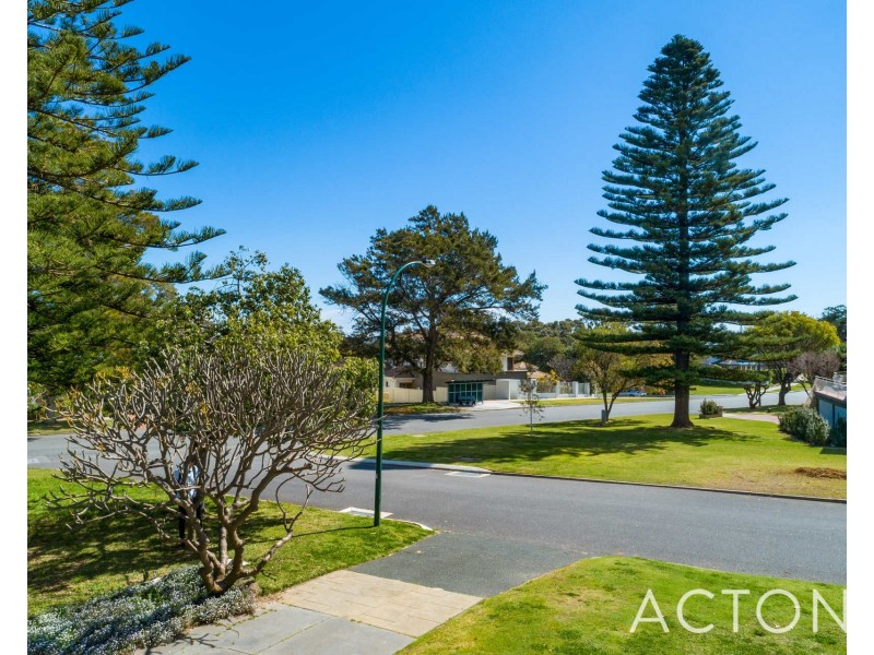 13 Dilali Road, City Beach WA 6015