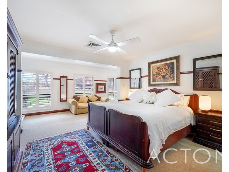 11 Charles Lane, Mount Claremont WA 6010