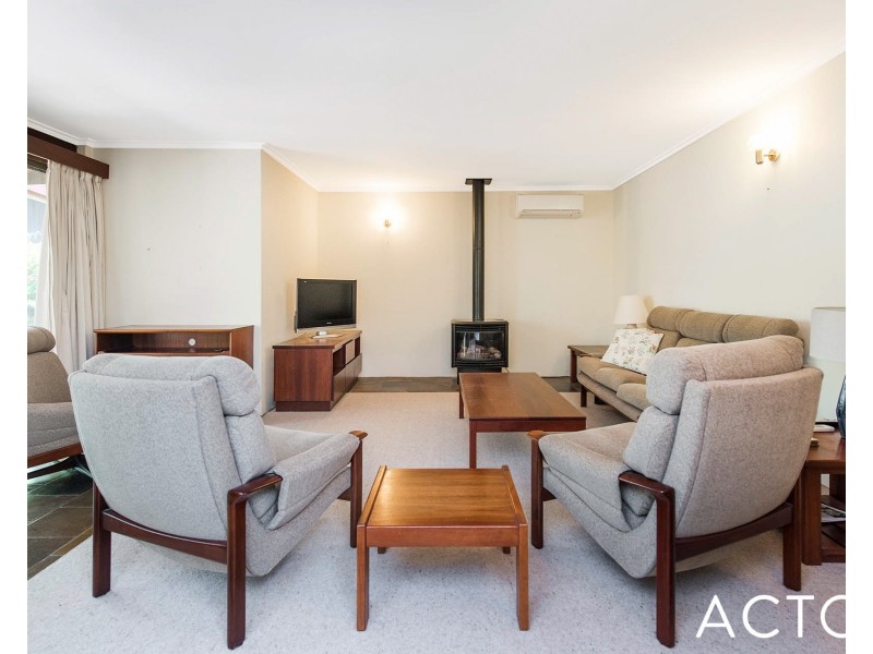 14 Wilsmore Street, Daglish WA 6008