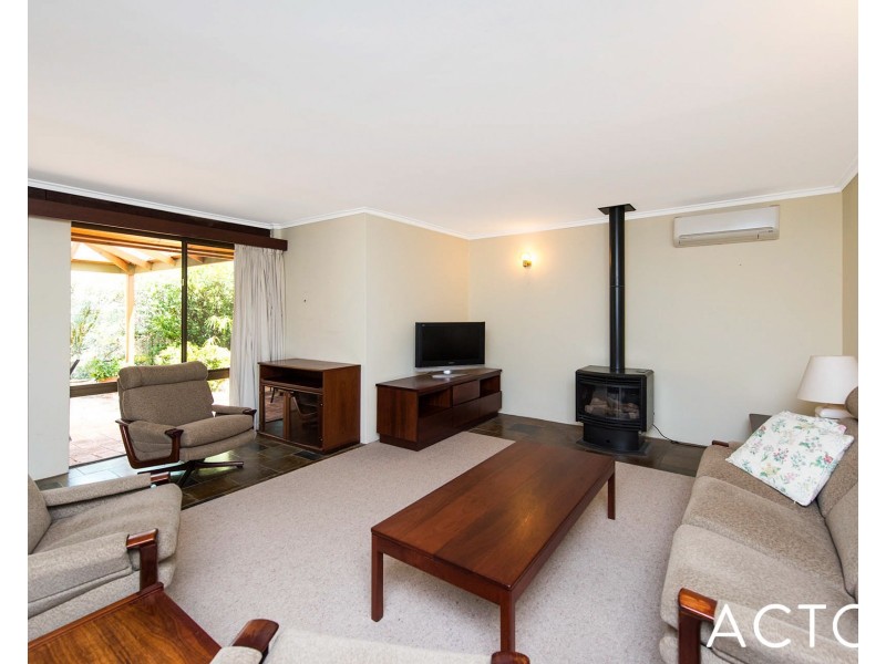 14 Wilsmore Street, Daglish WA 6008