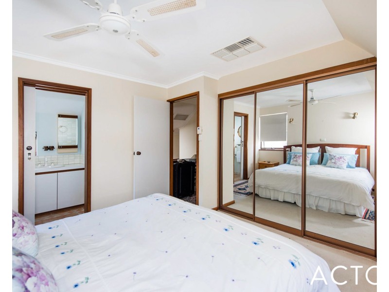 14 Wilsmore Street, Daglish WA 6008