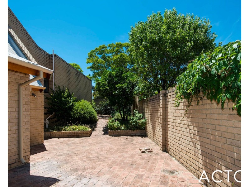 14 Wilsmore Street, Daglish WA 6008