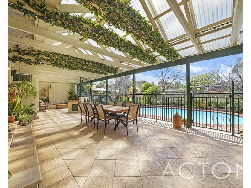 30 Herbert Road, Shenton Park WA 6008