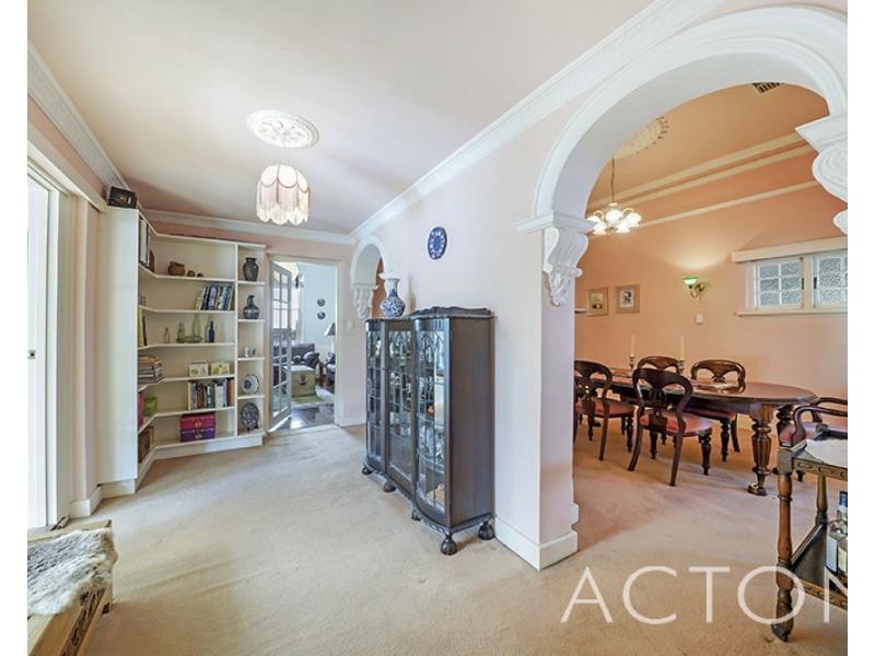 30 Herbert Road, Shenton Park WA 6008