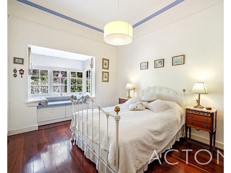 30 Herbert Road, Shenton Park WA 6008