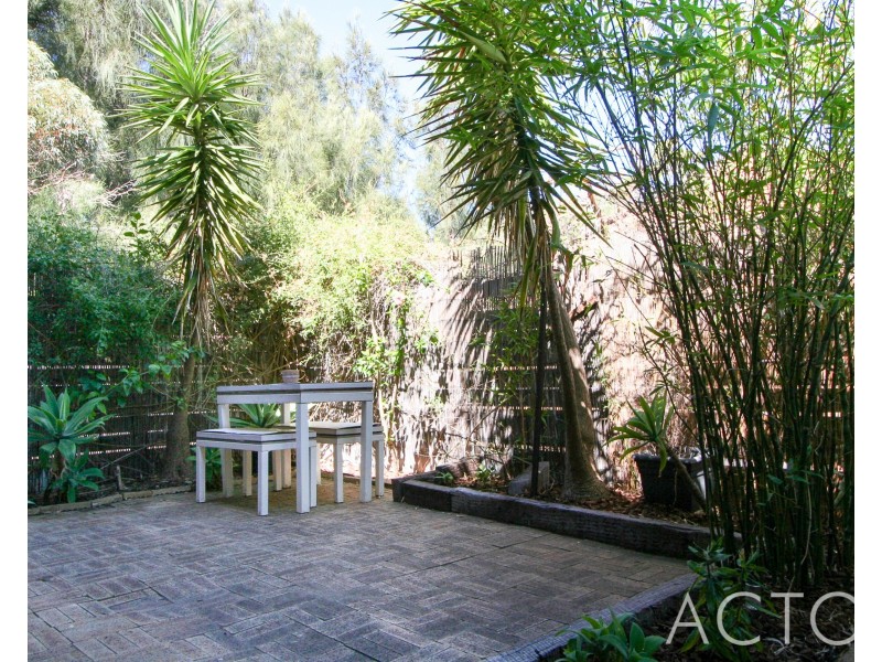 7/38 John Street, North Fremantle WA 6159