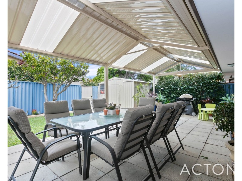 10/2 Waroonga Road, Nedlands WA 6009