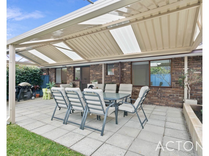 10/2 Waroonga Road, Nedlands WA 6009