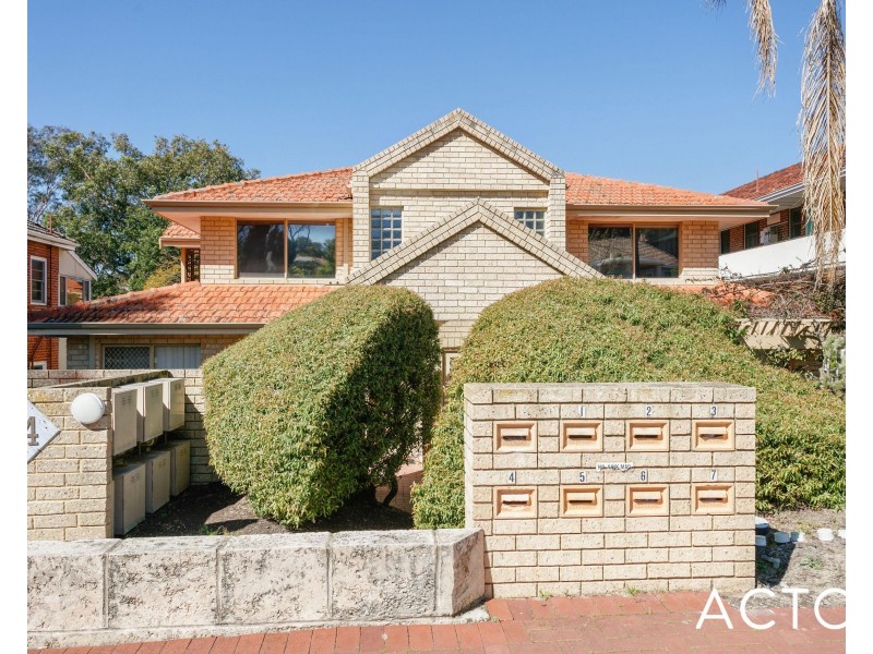 5/64 Broadway, Crawley WA 6009