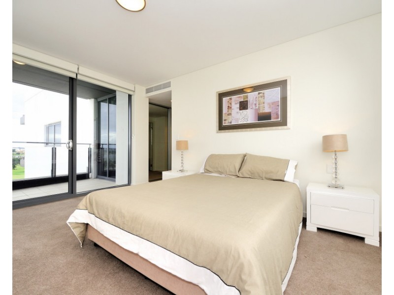 1007/2 Oldfield Street, Burswood WA 6100