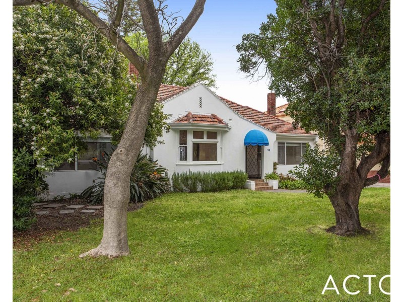 18 Gallop Road, Dalkeith WA 6009