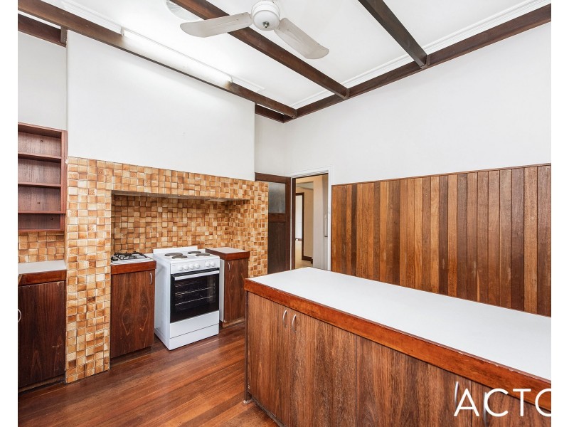 18 Gallop Road, Dalkeith WA 6009