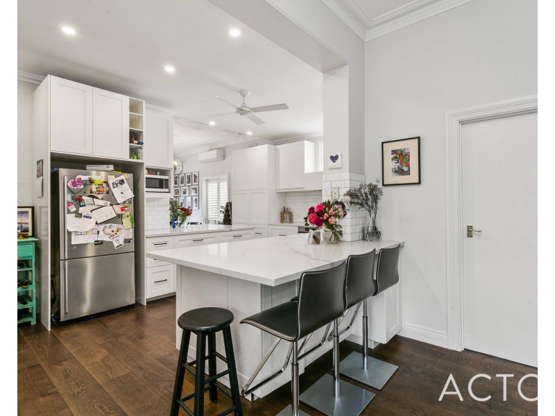 9 Grange Street, Claremont WA 6010