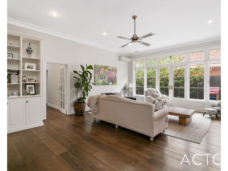 9 Grange Street, Claremont WA 6010