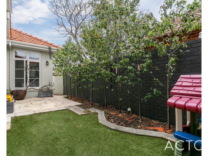 9 Grange Street, Claremont WA 6010