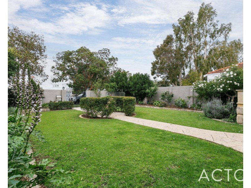 9 Grange Street, Claremont WA 6010