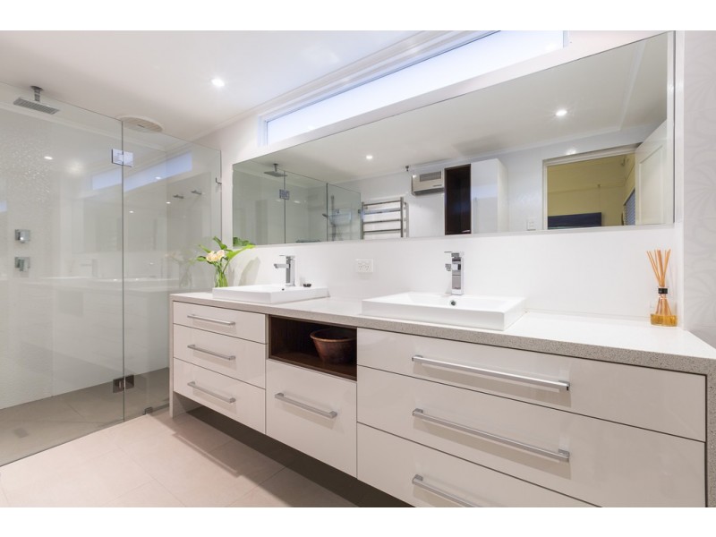 12 Rene Road, Dalkeith WA 6009