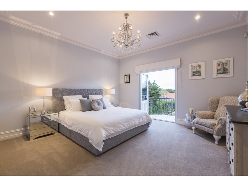 58 Watkins Road, Dalkeith WA 6009
