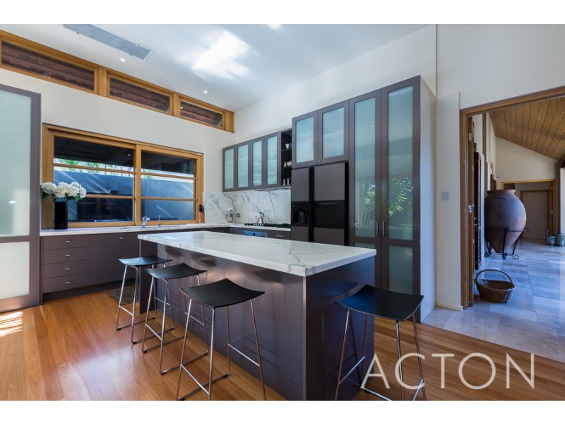 8 King Street, Claremont WA 6010