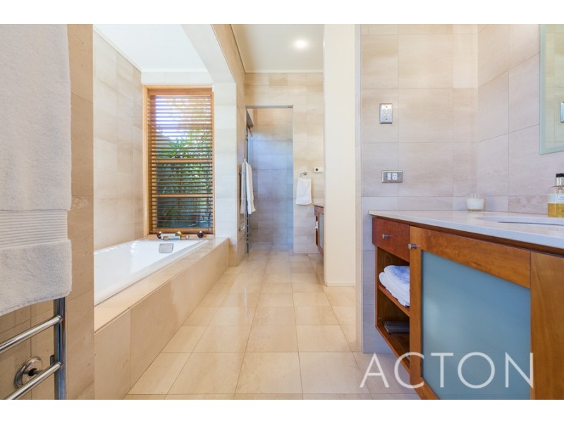 8 King Street, Claremont WA 6010