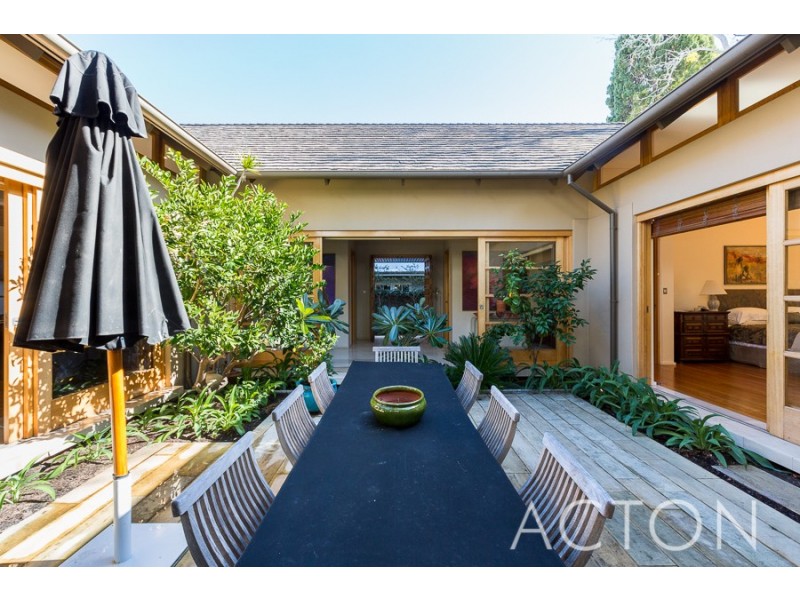 8 King Street, Claremont WA 6010