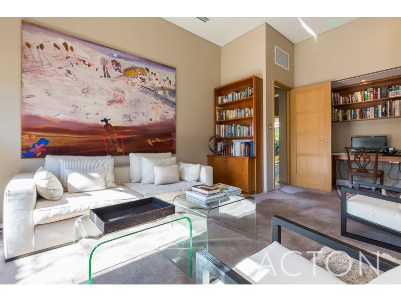 8 King Street, Claremont WA 6010