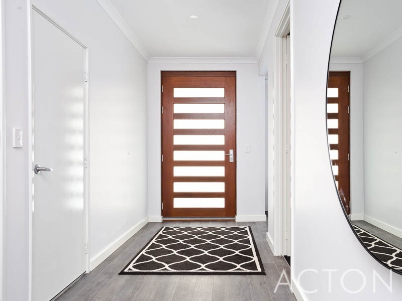 28 Verbania Loop, Beeliar WA 6164