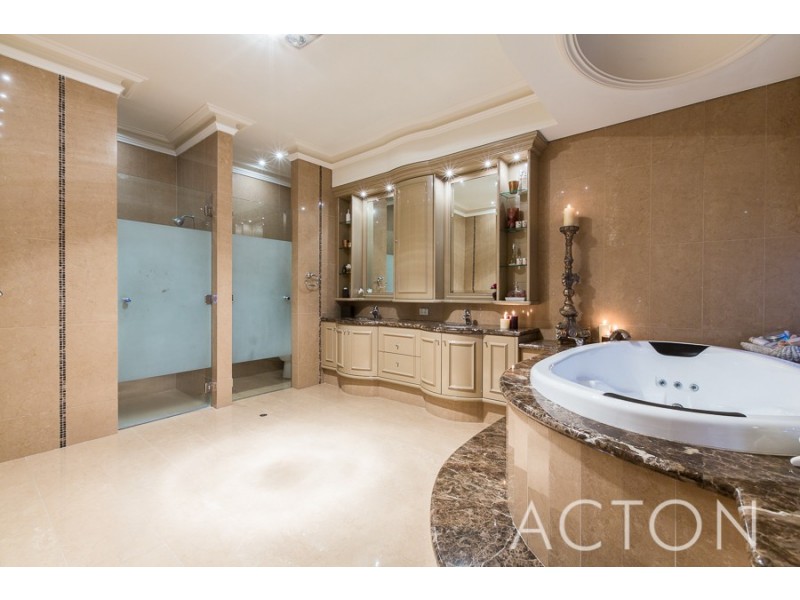 55 Dunkley Avenue, Applecross WA 6153