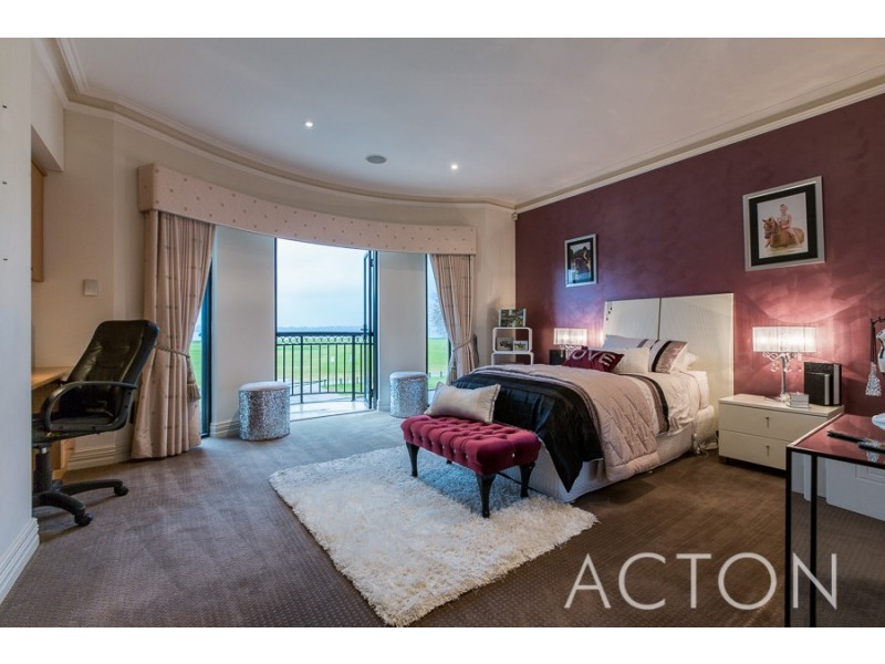 55 Dunkley Avenue, Applecross WA 6153