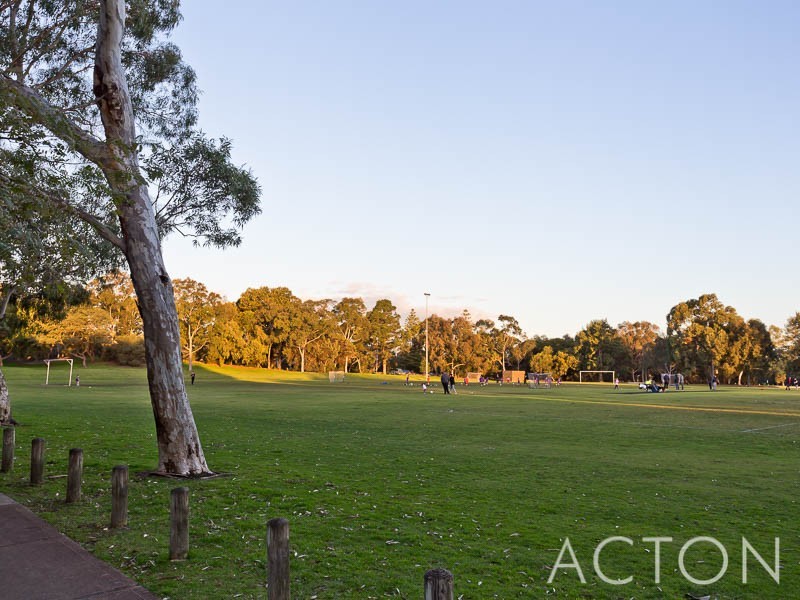 23 Cross Street, Shenton Park WA 6008