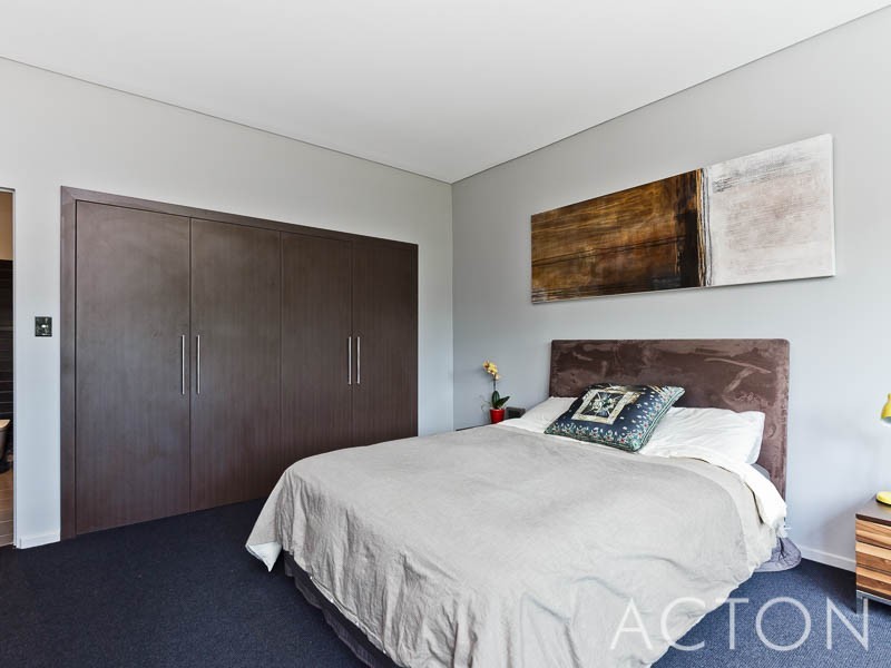 9/16 Crossland Court, Peppermint Grove WA 6011