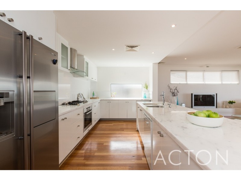 10 Derry Lane, Mosman Park WA 6012