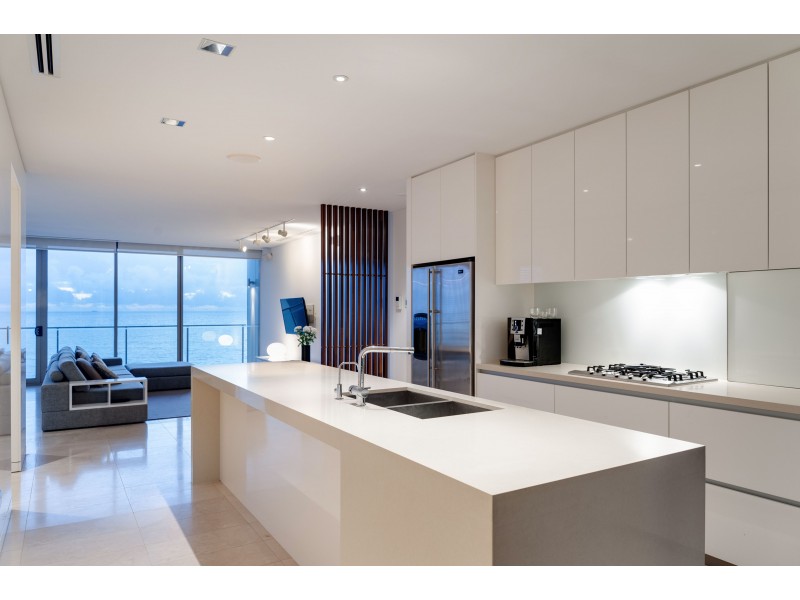 12/21 Ocean Drive, North Coogee WA 6163