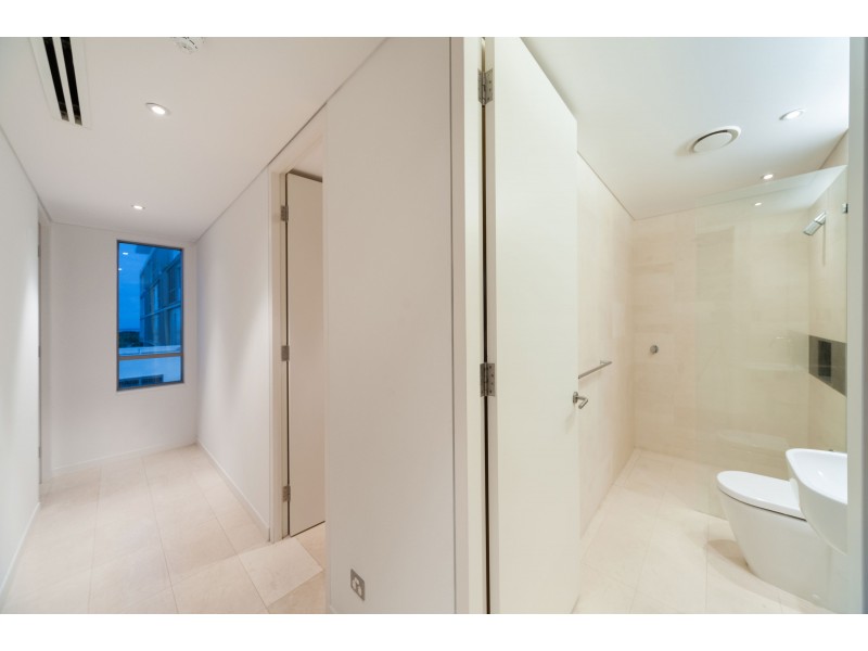 12/21 Ocean Drive, North Coogee WA 6163