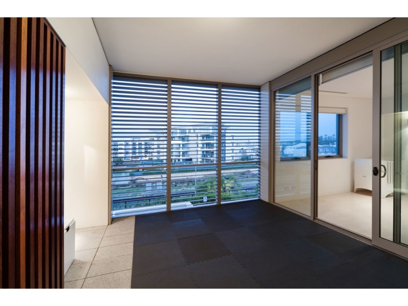 12/21 Ocean Drive, North Coogee WA 6163