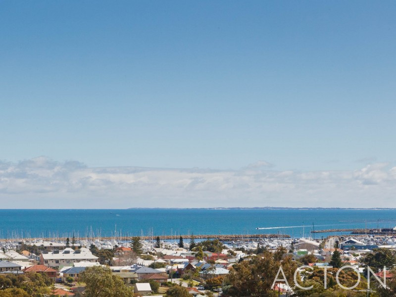 11 Beard Street, Beaconsfield WA 6162