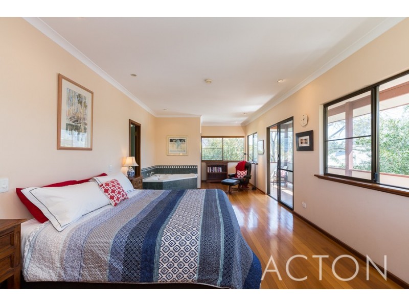 3 Grainger Drive, Mount Claremont WA 6010