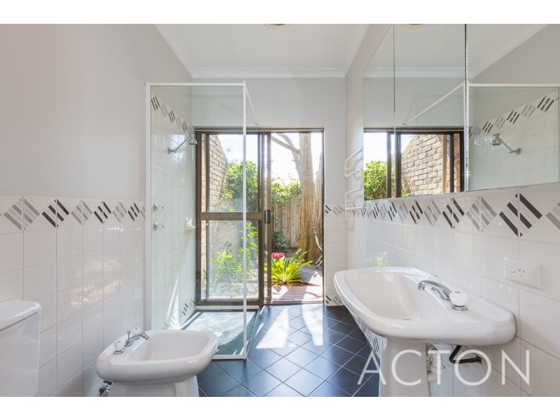 3 Grainger Drive, Mount Claremont WA 6010