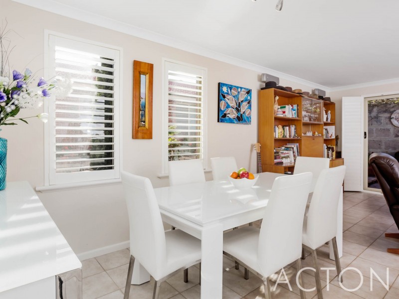 5/13 Kitchener Road, Melville WA 6156