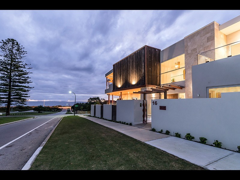 16 Grant Street, Cottesloe WA 6011