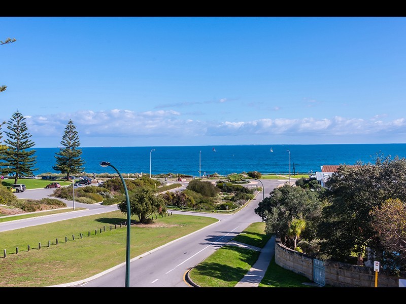 16 Grant Street, Cottesloe WA 6011