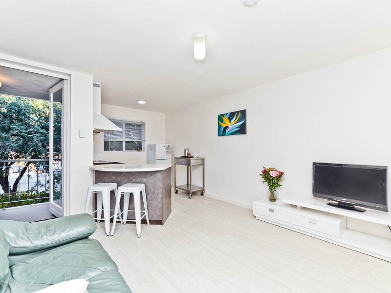 17/115 Monument Street, Mosman Park WA 6012