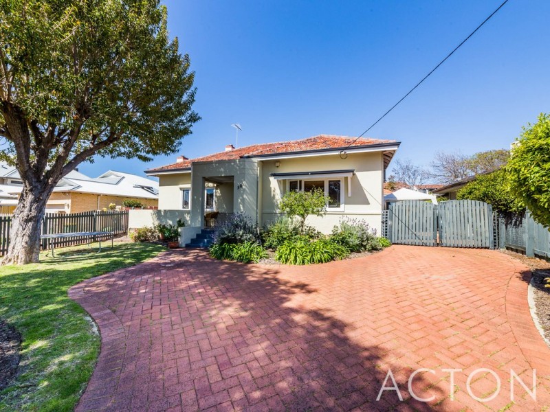 58 Adderley Street, Mount Claremont WA 6010
