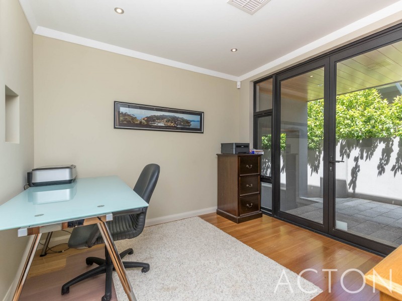 36 Wright Ave, Swanbourne WA 6010