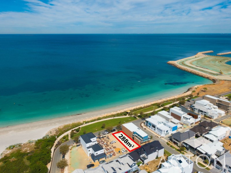 18 Socrates Parade, North Coogee WA 6163