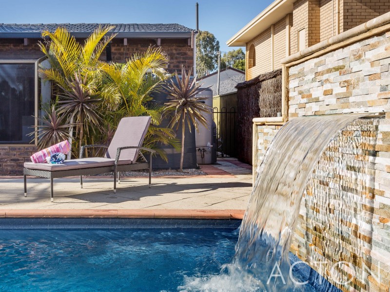 8 Edwards Street, Booragoon WA 6154